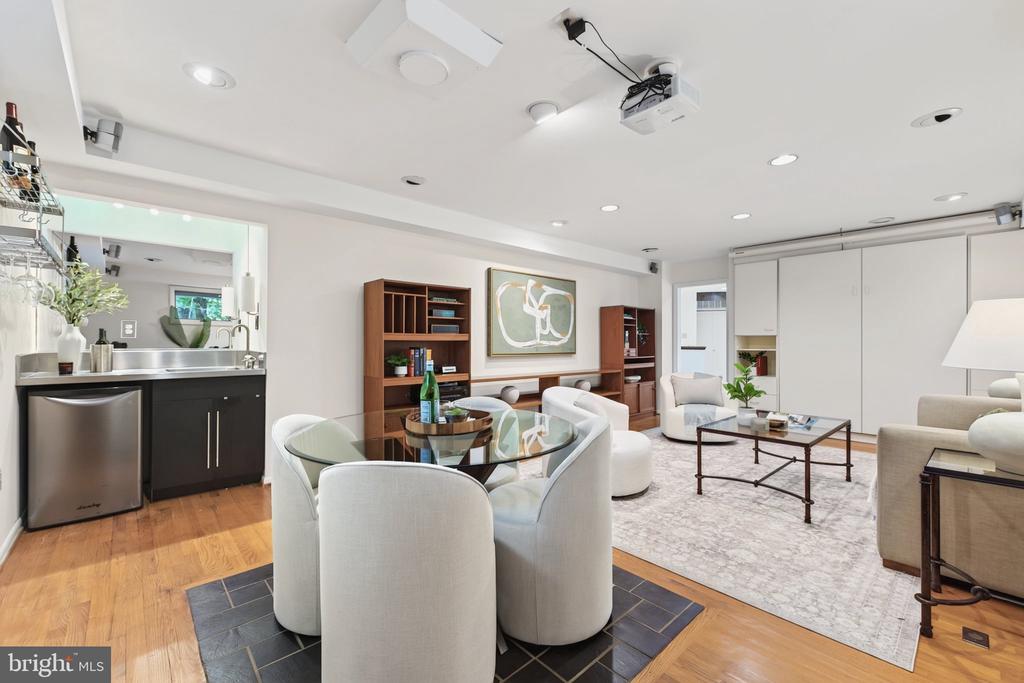 11424 PURPLE BEECH DRIVE