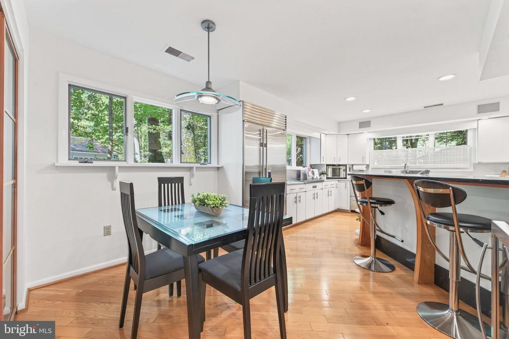 11424 PURPLE BEECH DRIVE