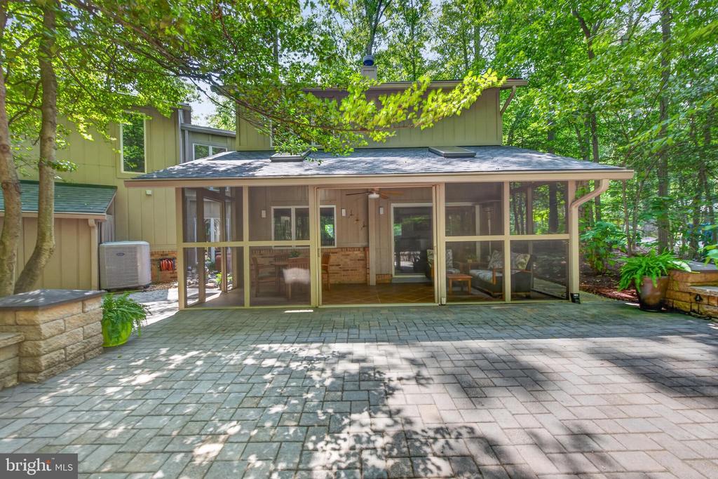 11424 PURPLE BEECH DRIVE
