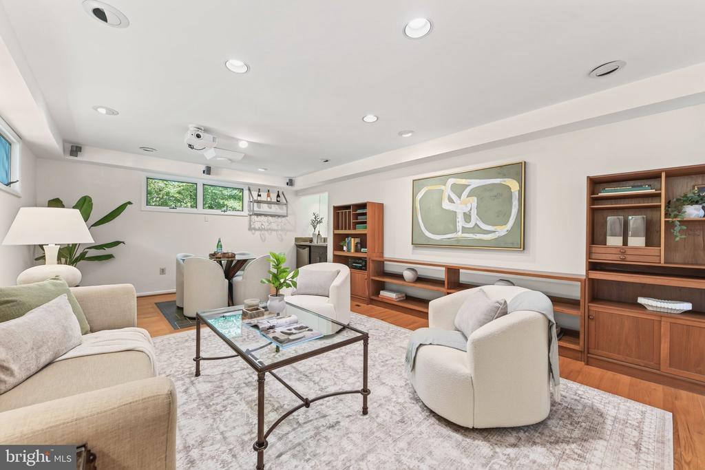 11424 PURPLE BEECH DRIVE