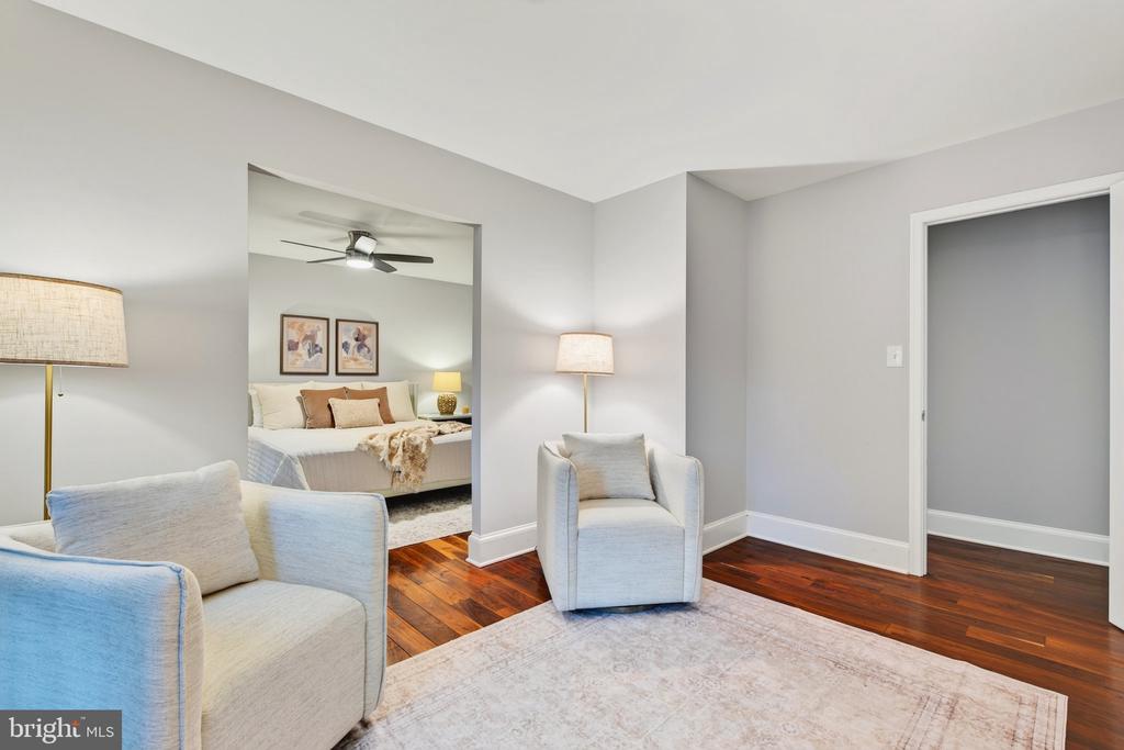 1427 GREEN RUN LANE