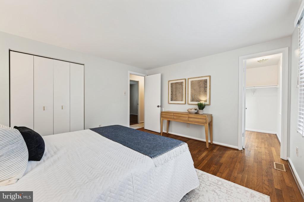 2669 FANIEUL HALL COURT