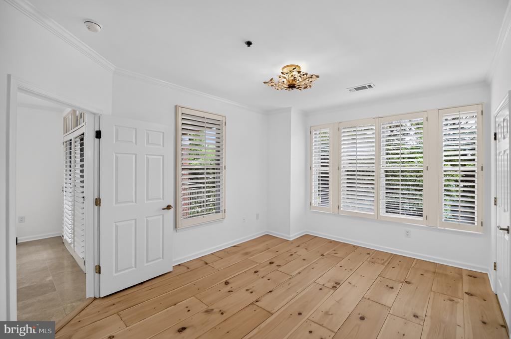 1855 STRATFORD PARK PLACE Unit: 314