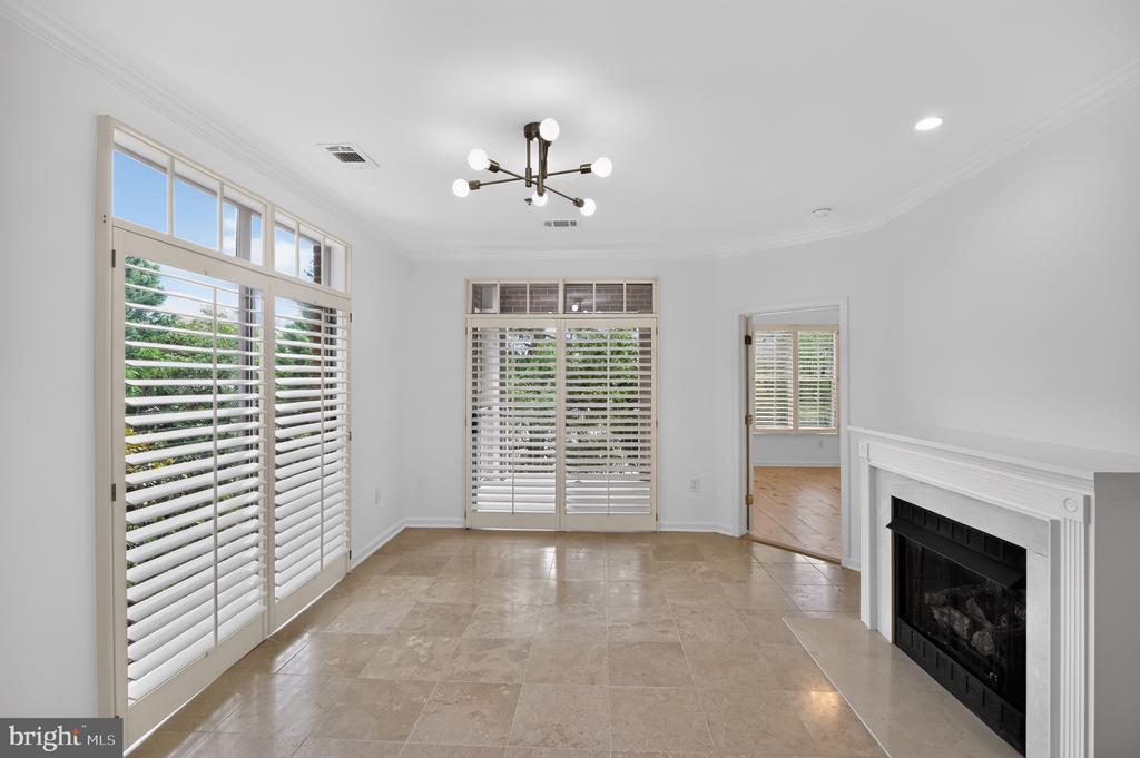 1855 STRATFORD PARK PLACE Unit: 314