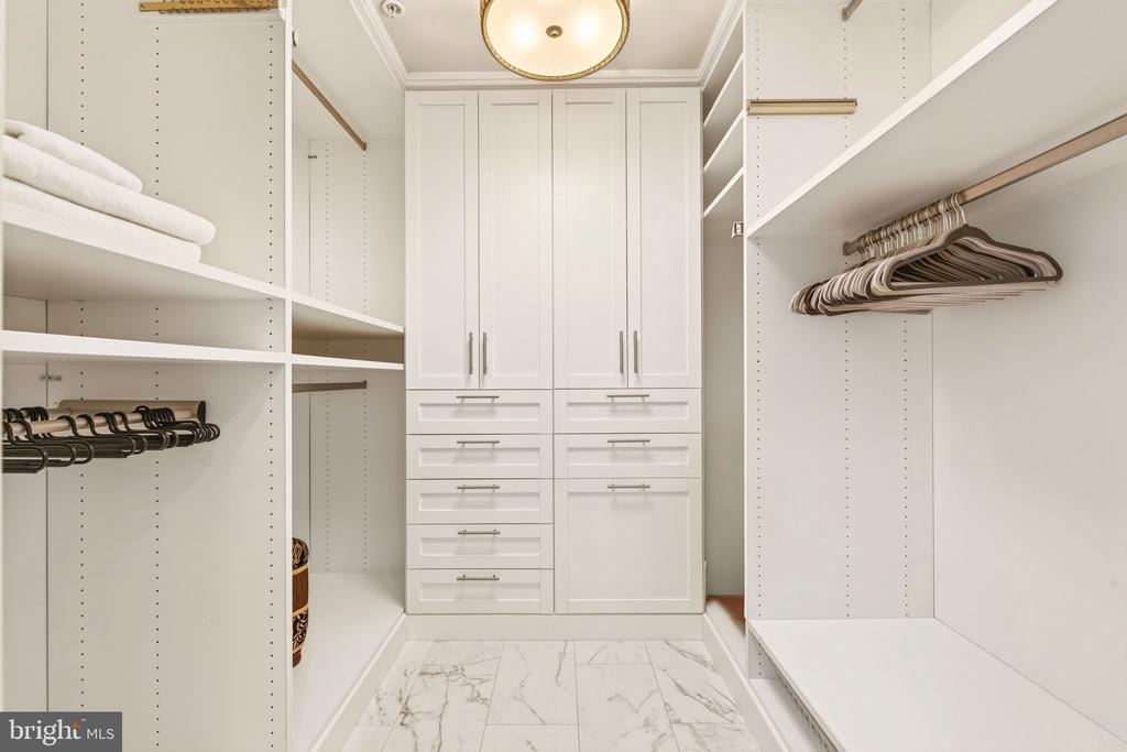 11990 MARKET STREET Unit: 2115