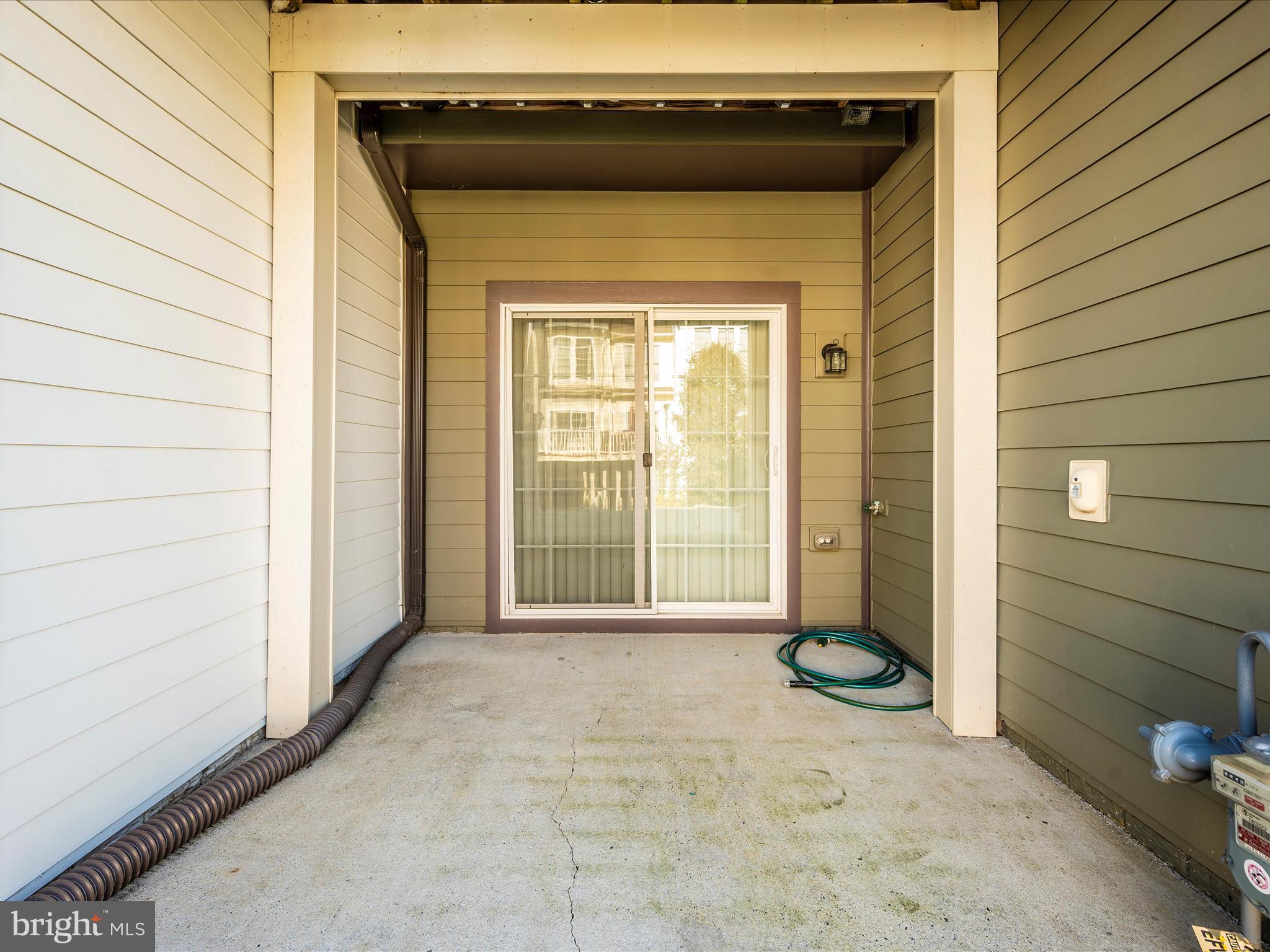 502 RED RASPBERRY TERRACE