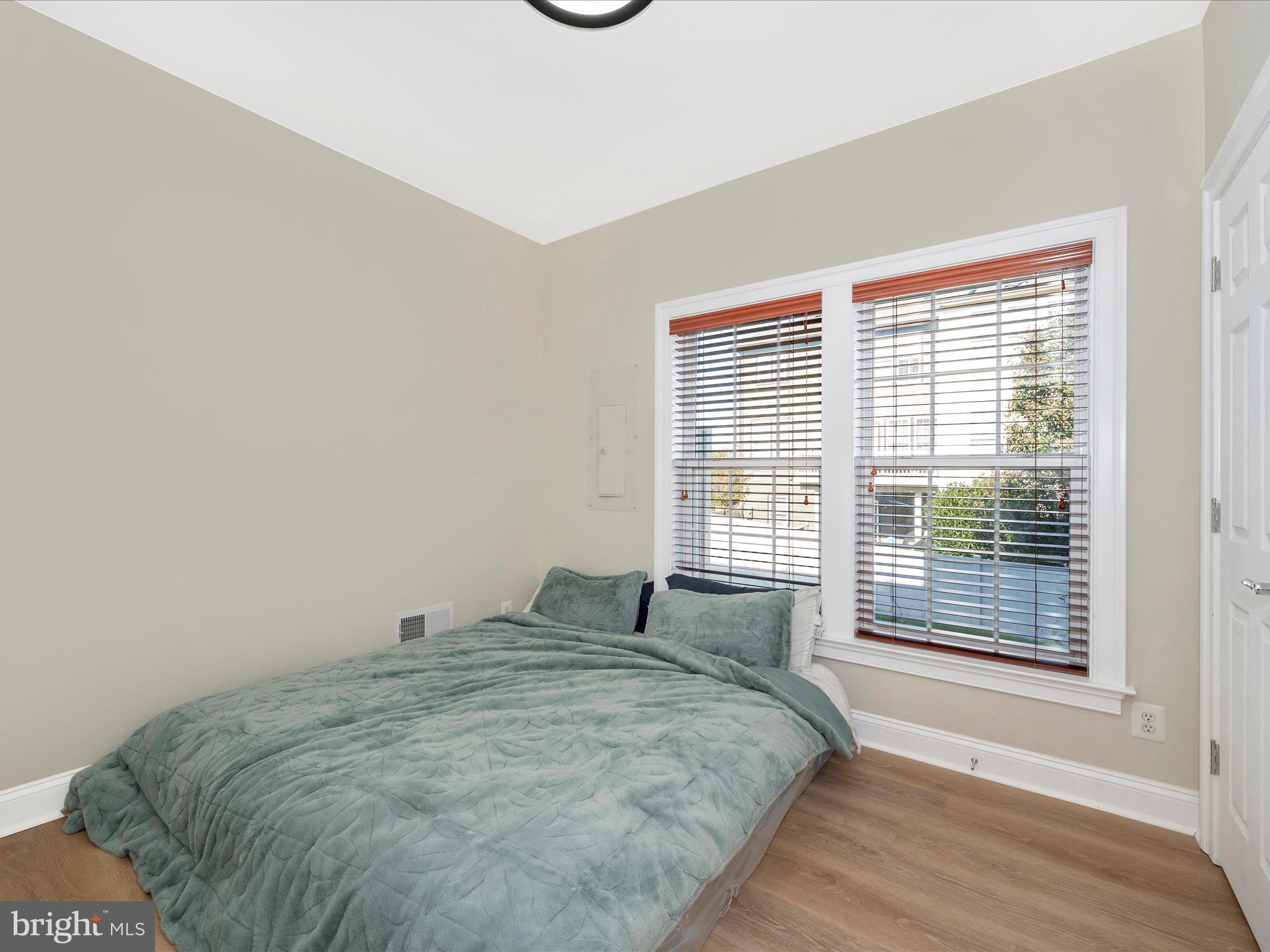 502 RED RASPBERRY TERRACE