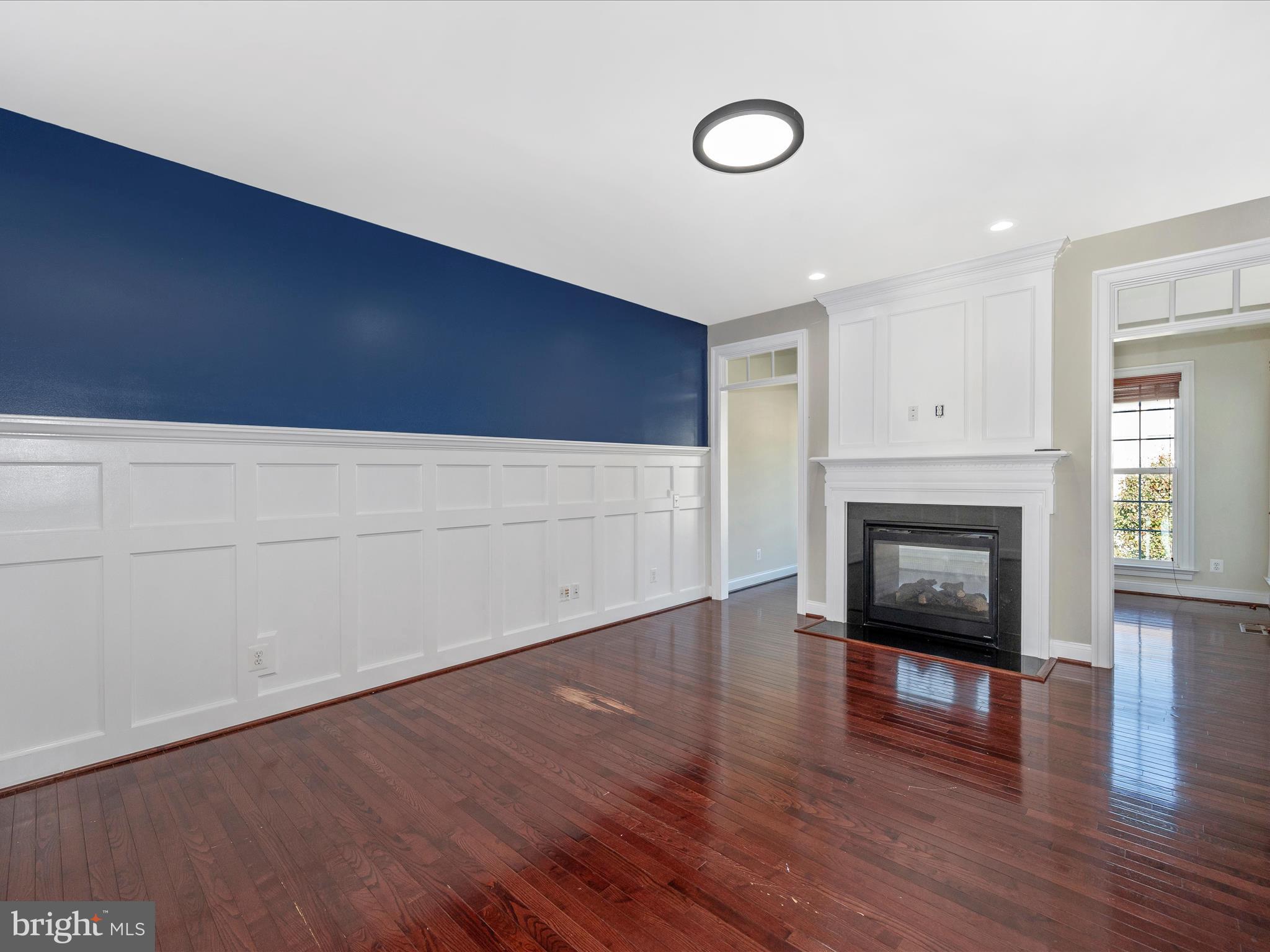 502 RED RASPBERRY TERRACE