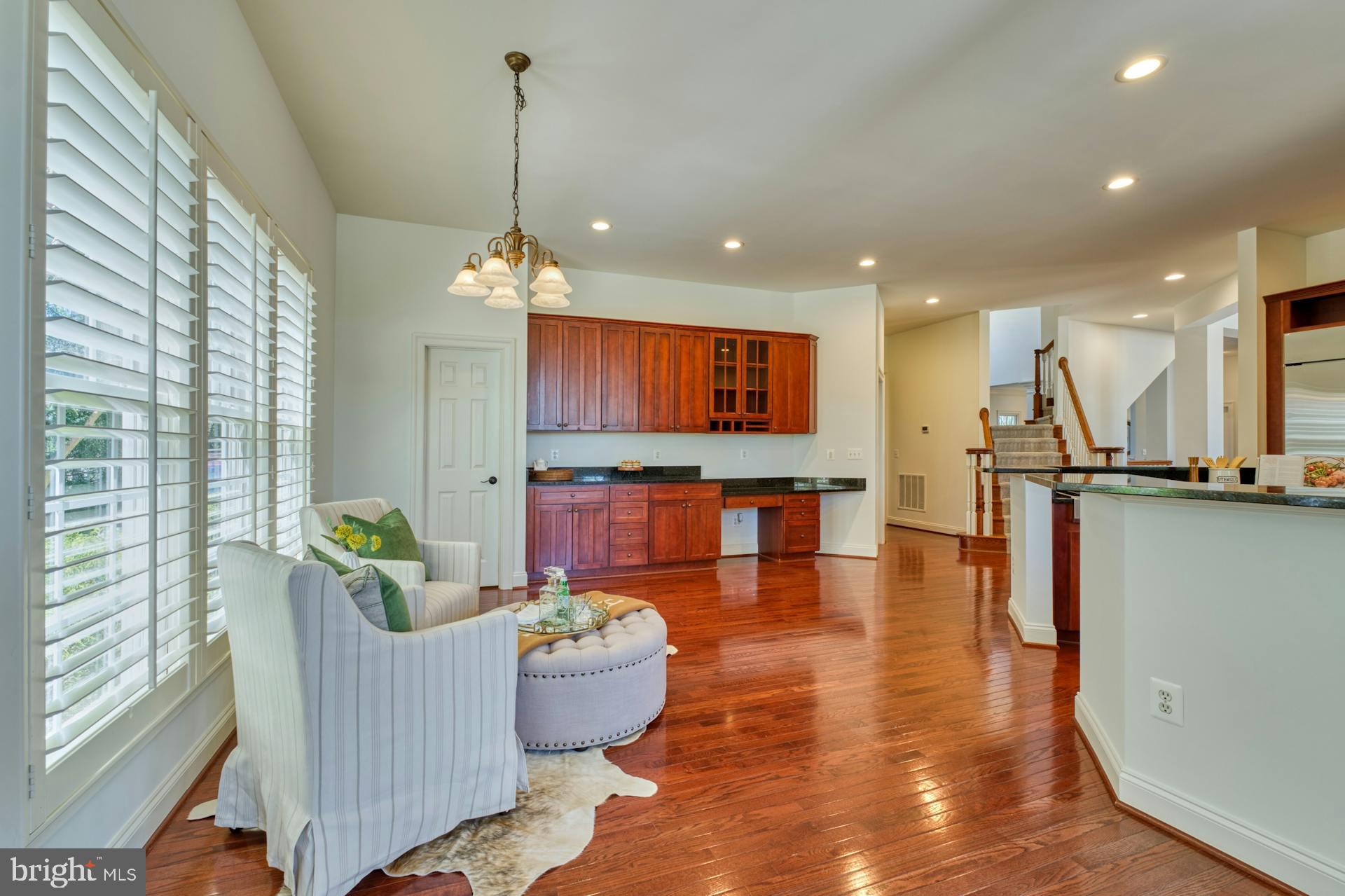 17124 NEEDLES COURT