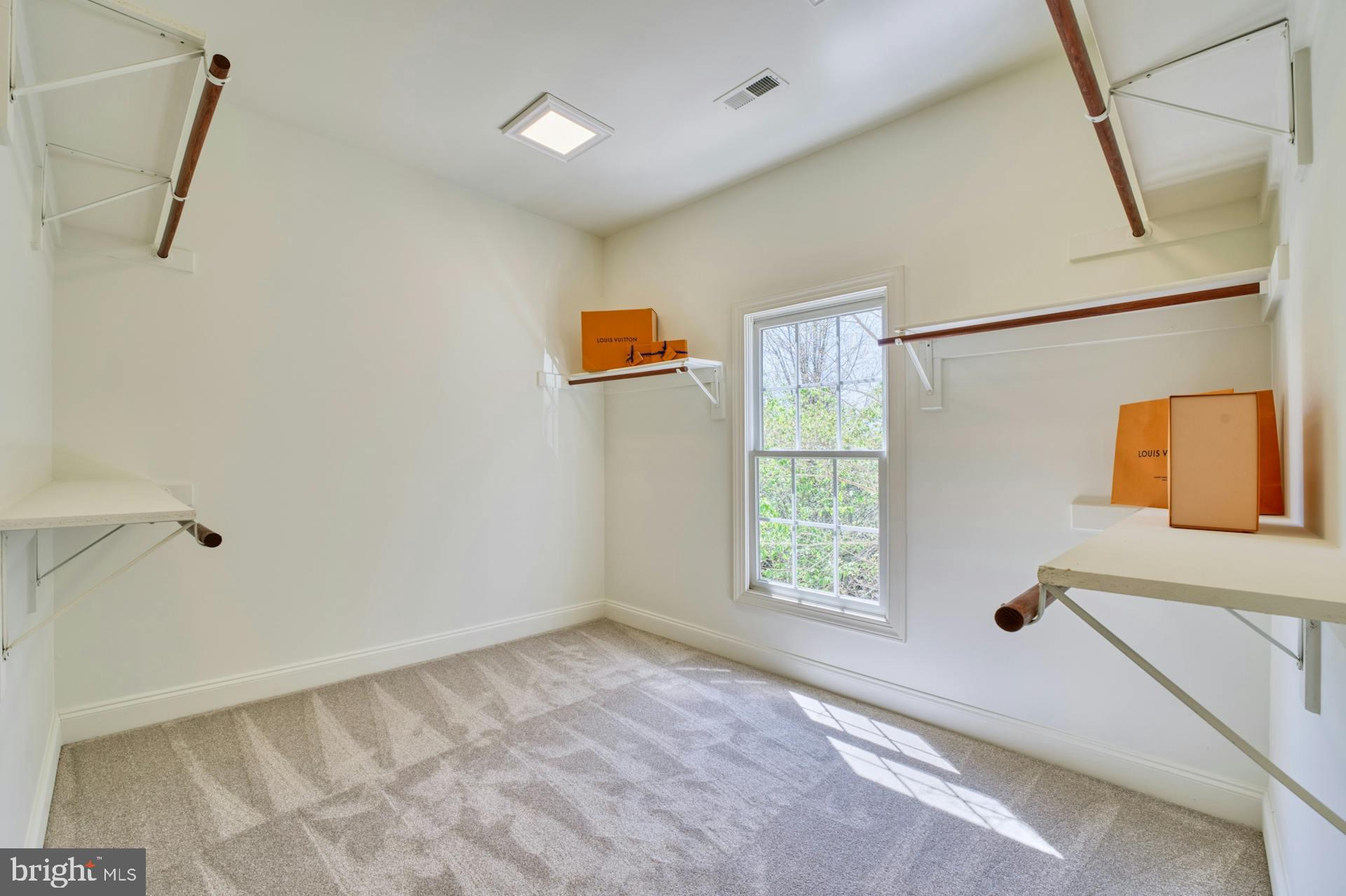 17124 NEEDLES COURT