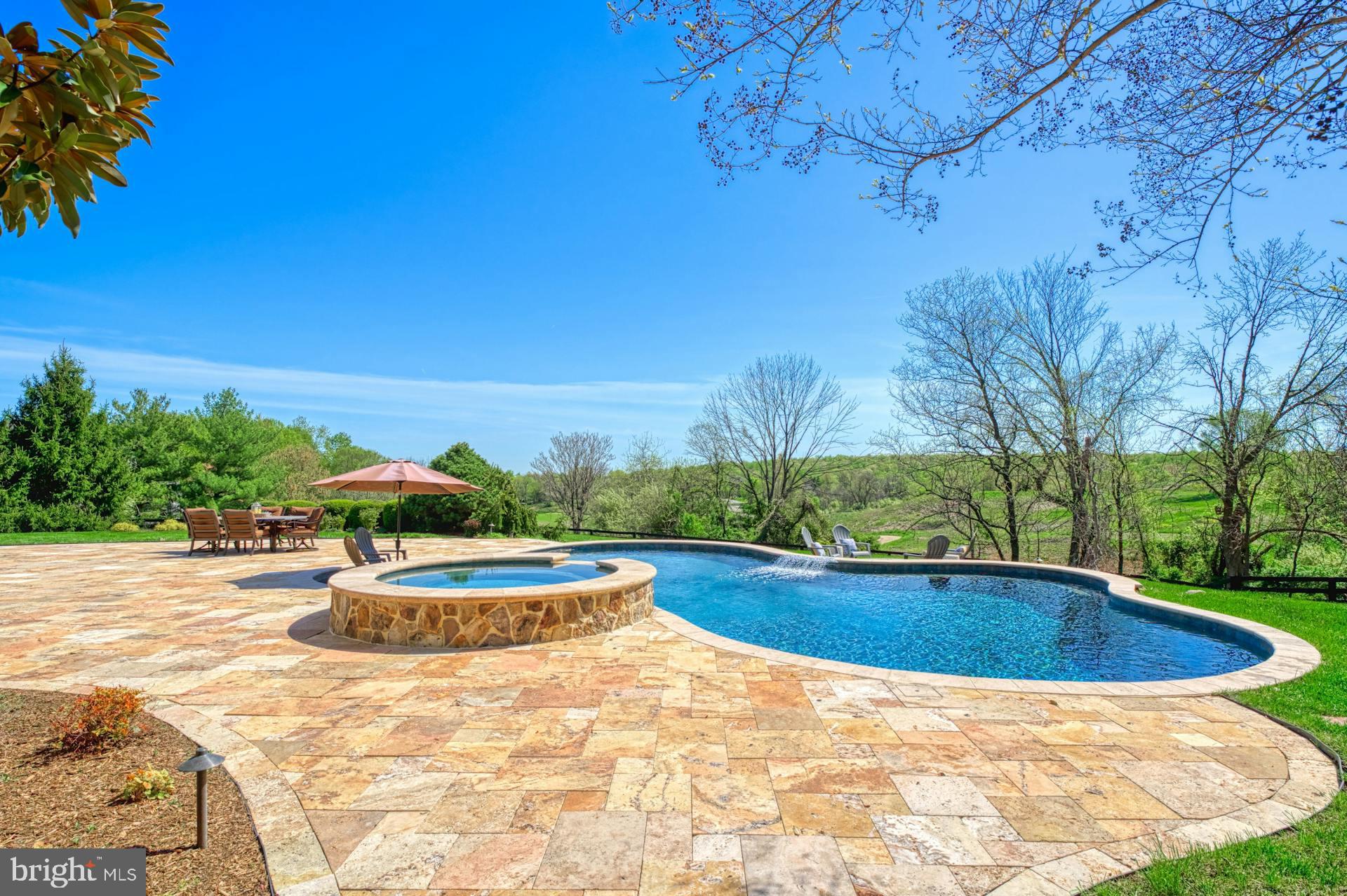 17124 NEEDLES COURT