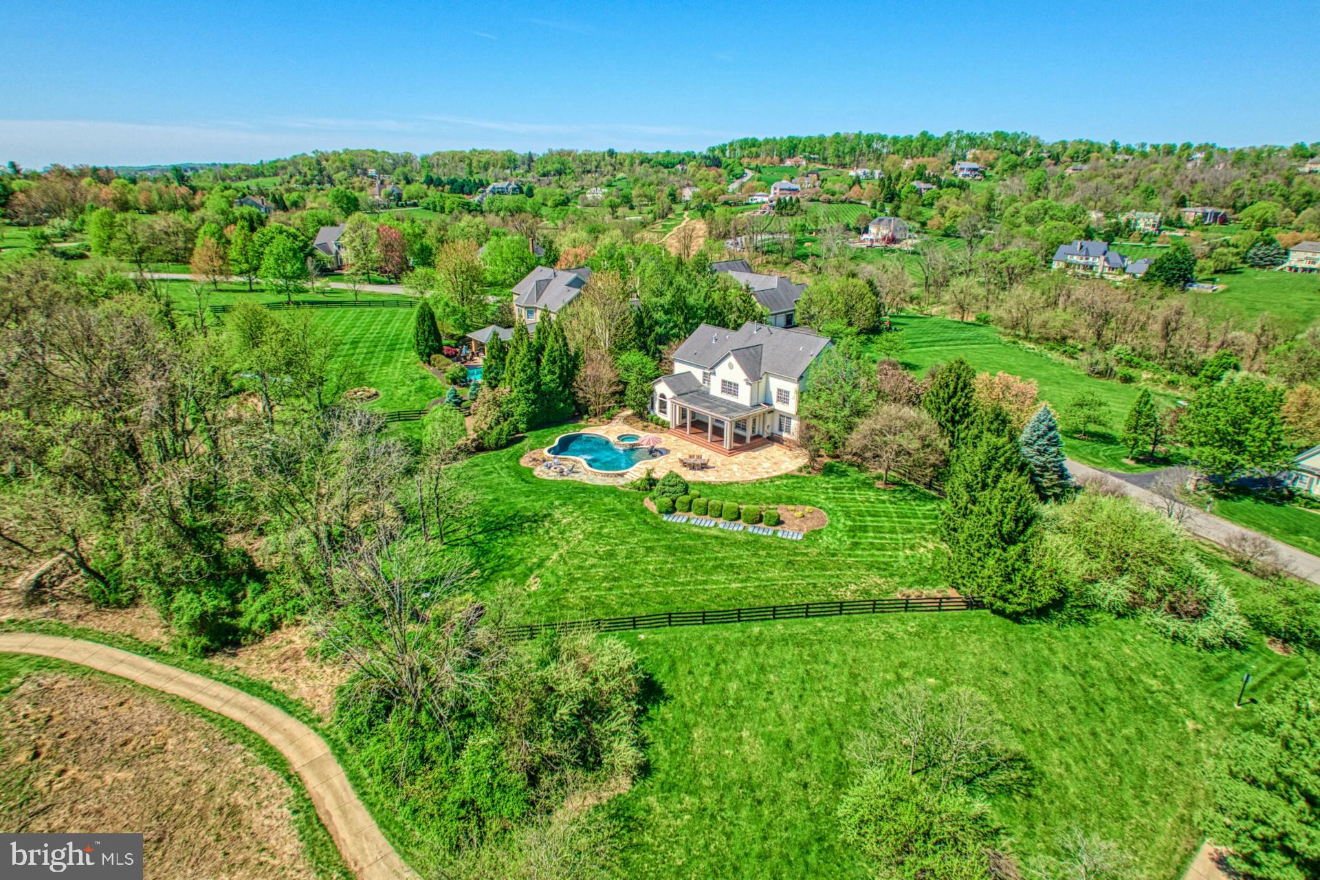 17124 NEEDLES COURT