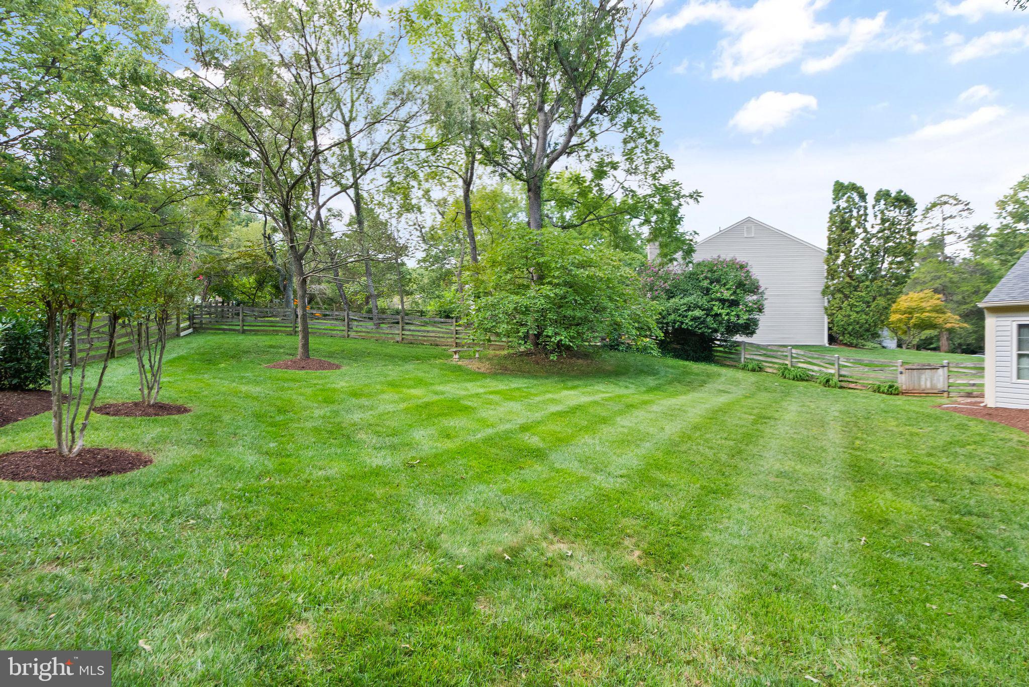 18 Moss Rd