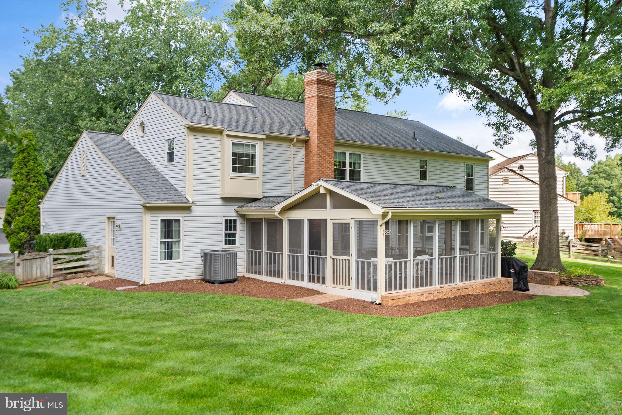 18 Moss Rd