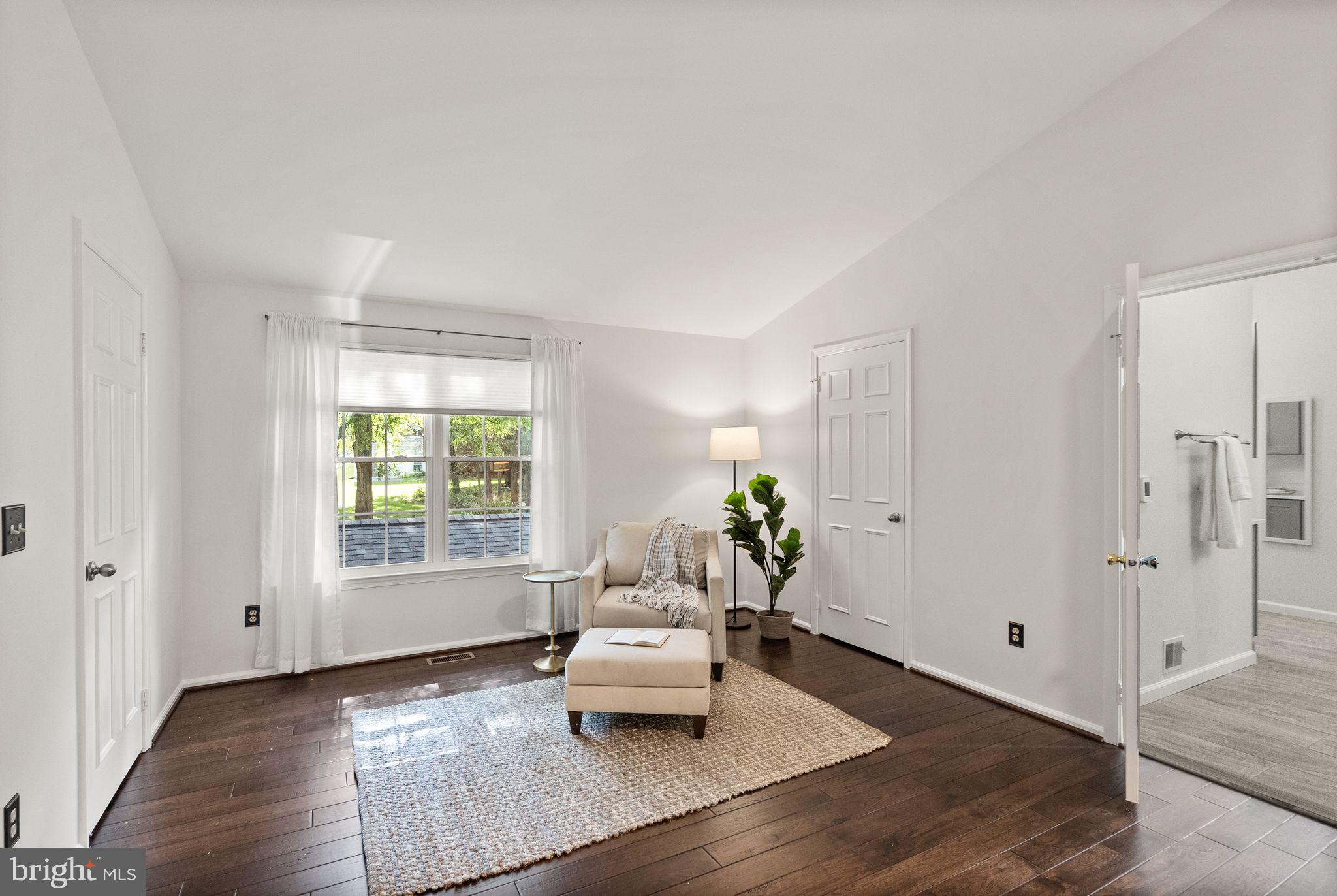 18 Moss Rd