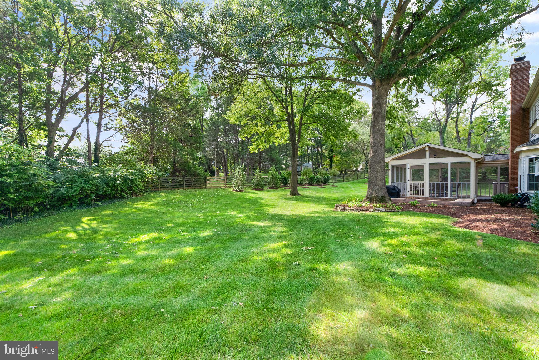 18 Moss Rd
