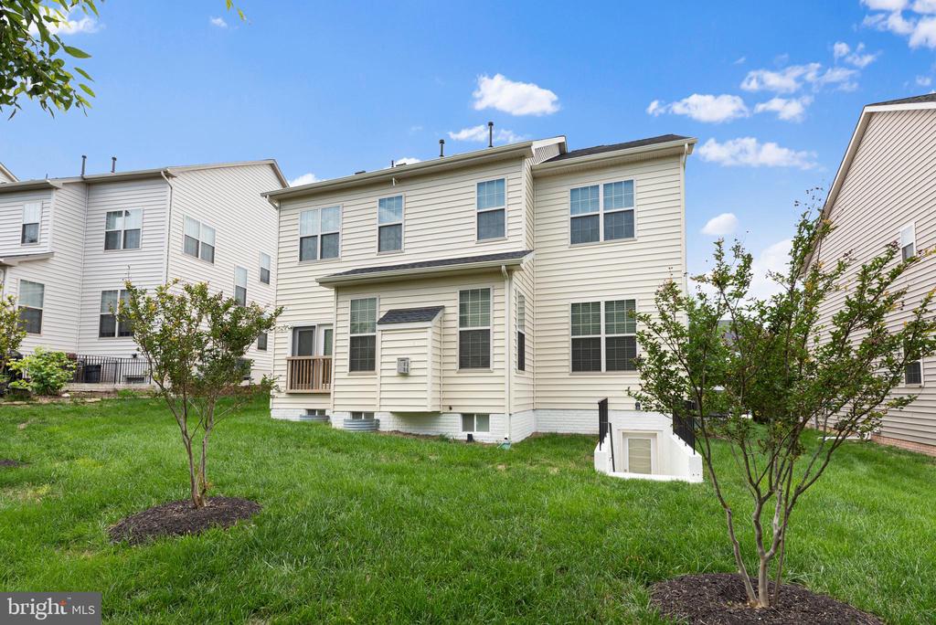 42694 Chisholm