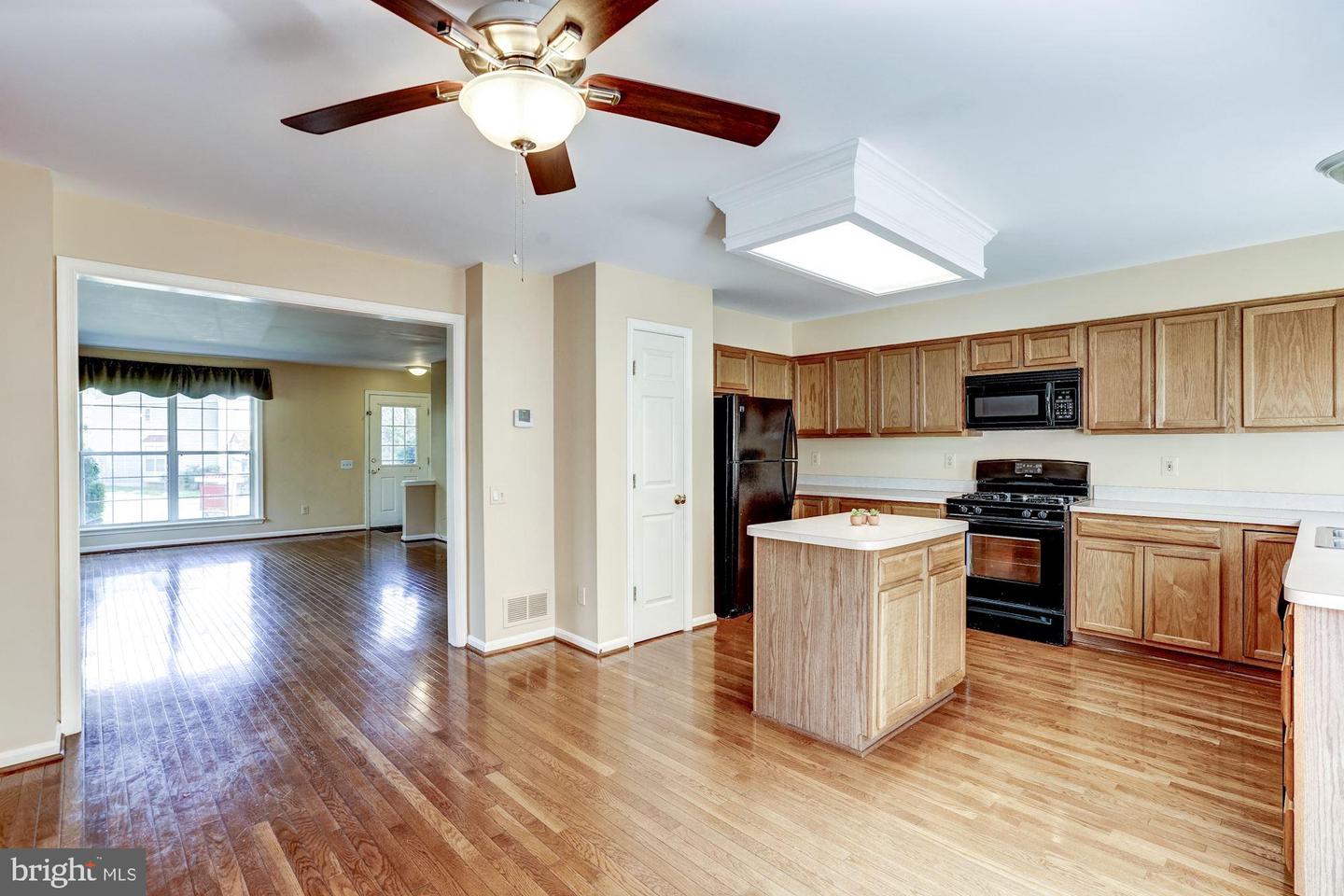 43315 PARLOR SQ