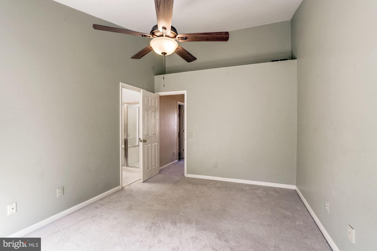 43315 PARLOR SQ