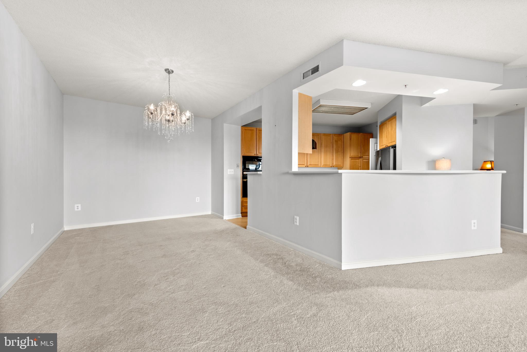 19350 MAGNOLIA GROVE SQUARE 405