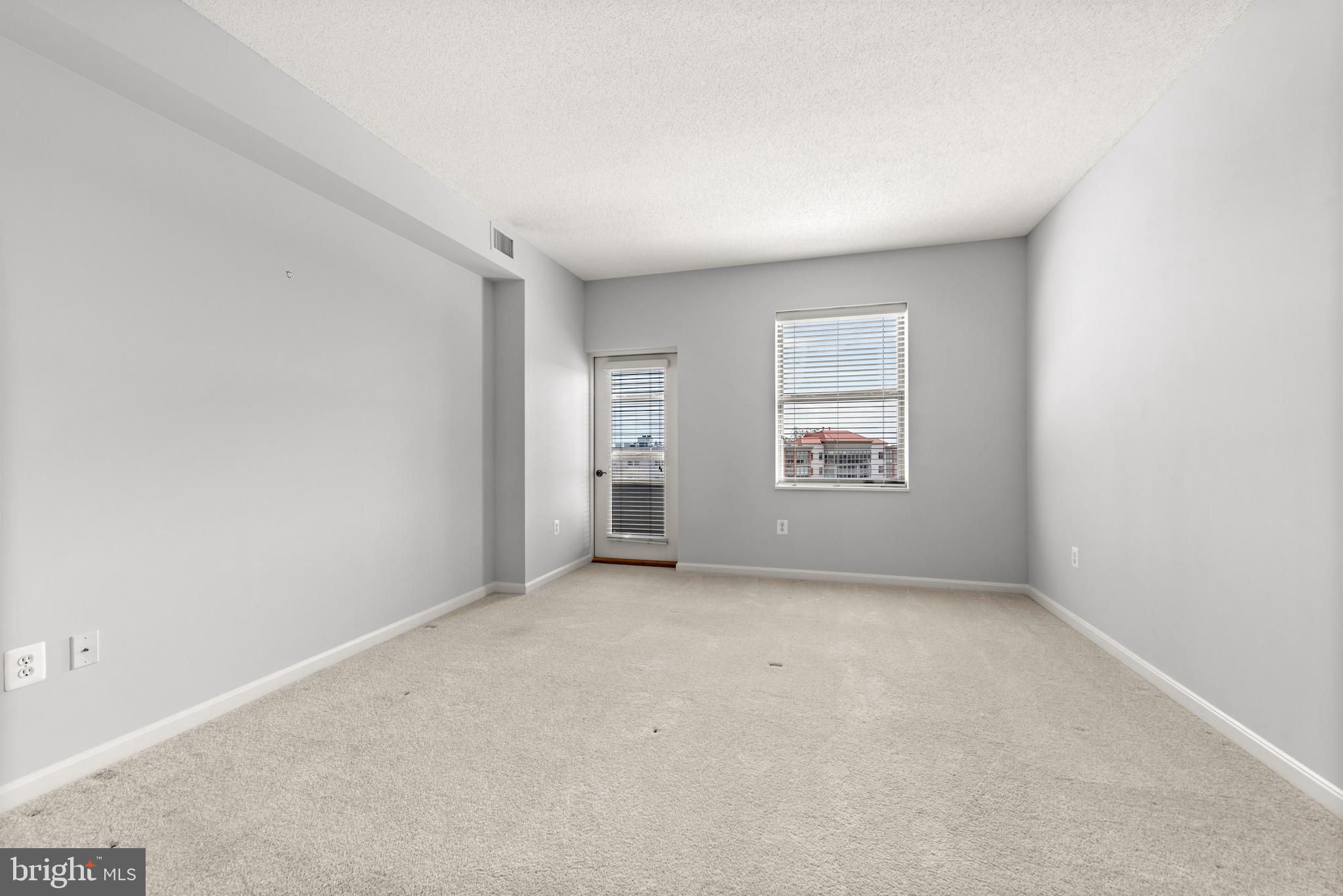 19350 MAGNOLIA GROVE SQUARE 405