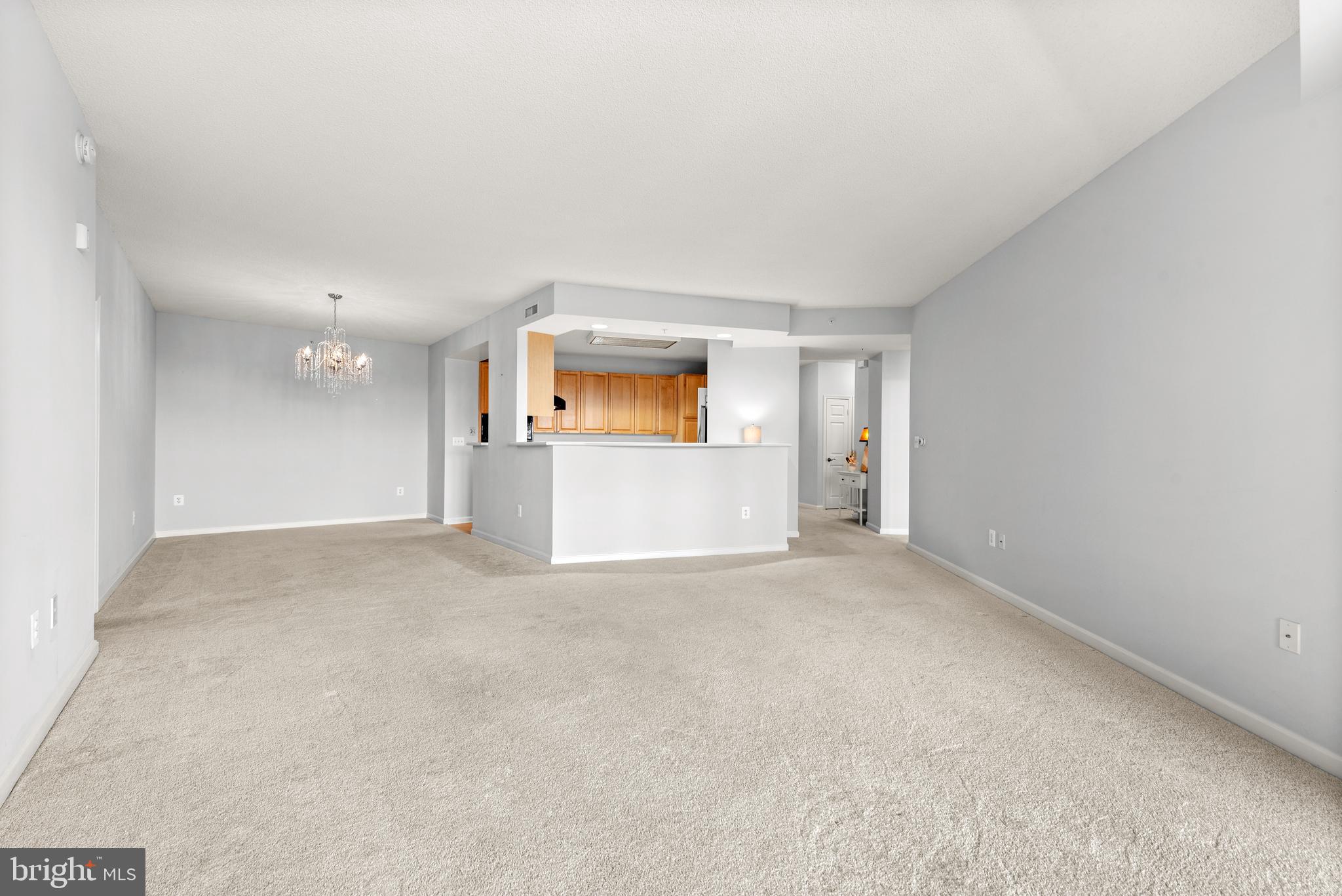19350 MAGNOLIA GROVE SQUARE 405