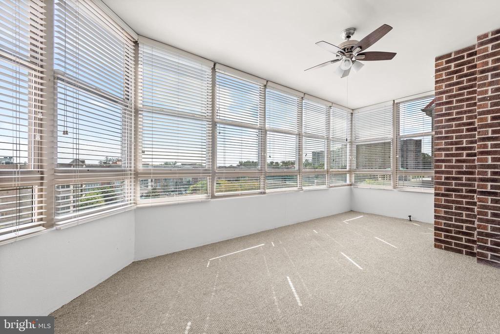 19350 MAGNOLIA GROVE SQUARE 405