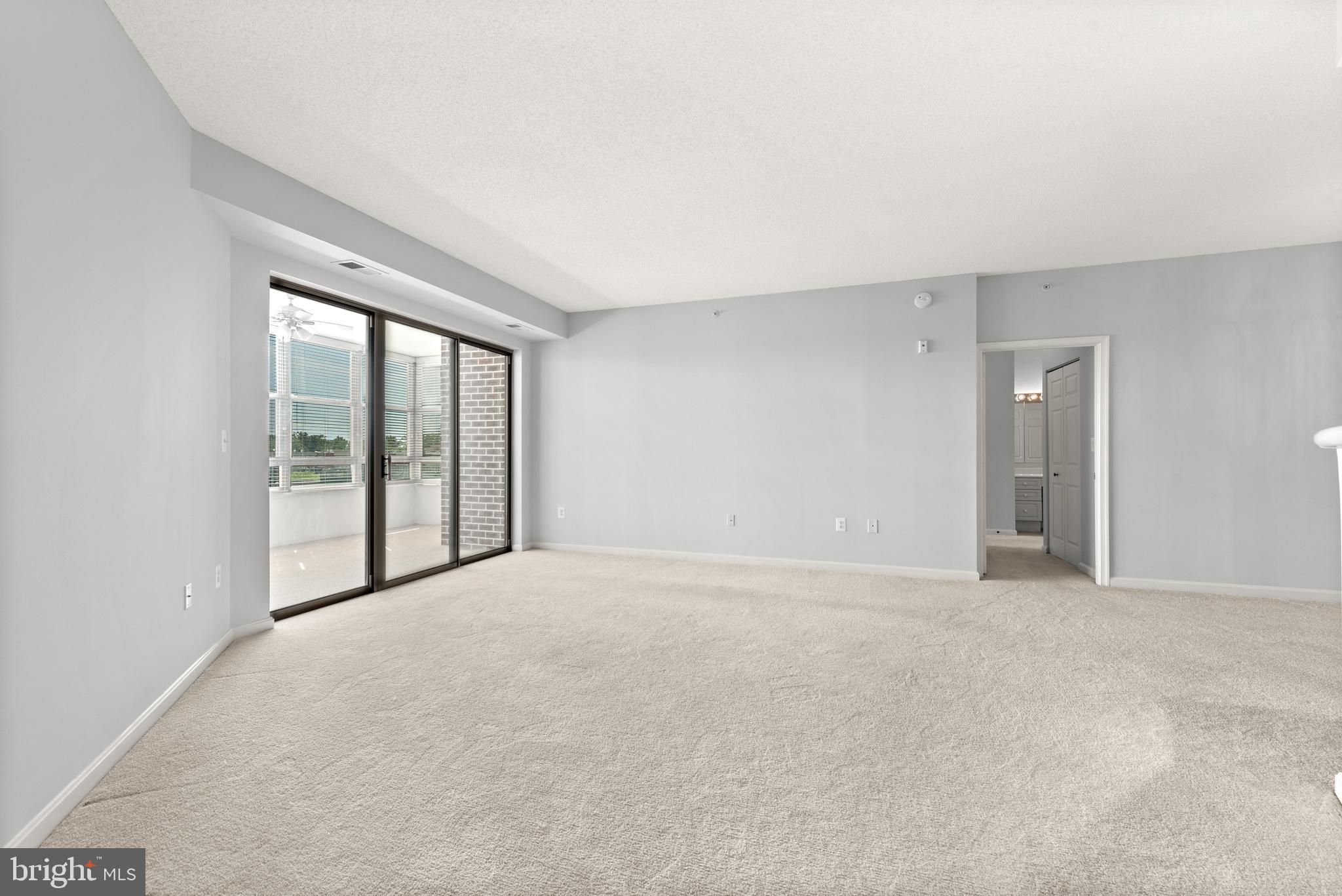 19350 MAGNOLIA GROVE SQUARE 405