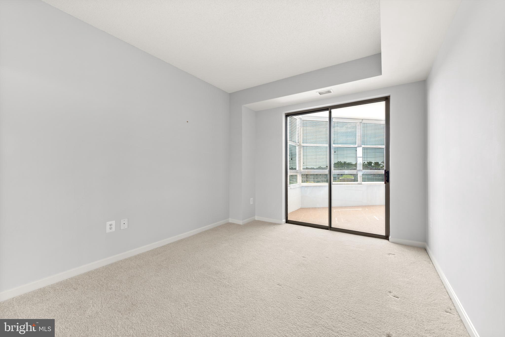 19350 MAGNOLIA GROVE SQUARE 405