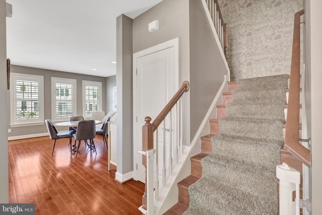 41058 DORATI SQUARE
