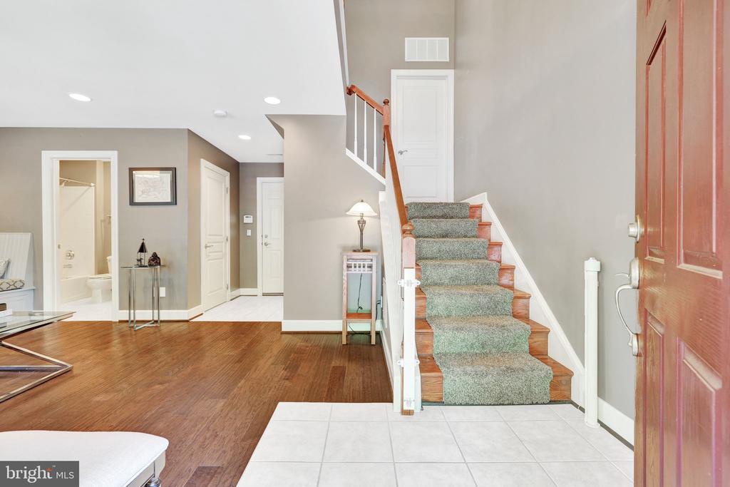 41058 DORATI SQUARE