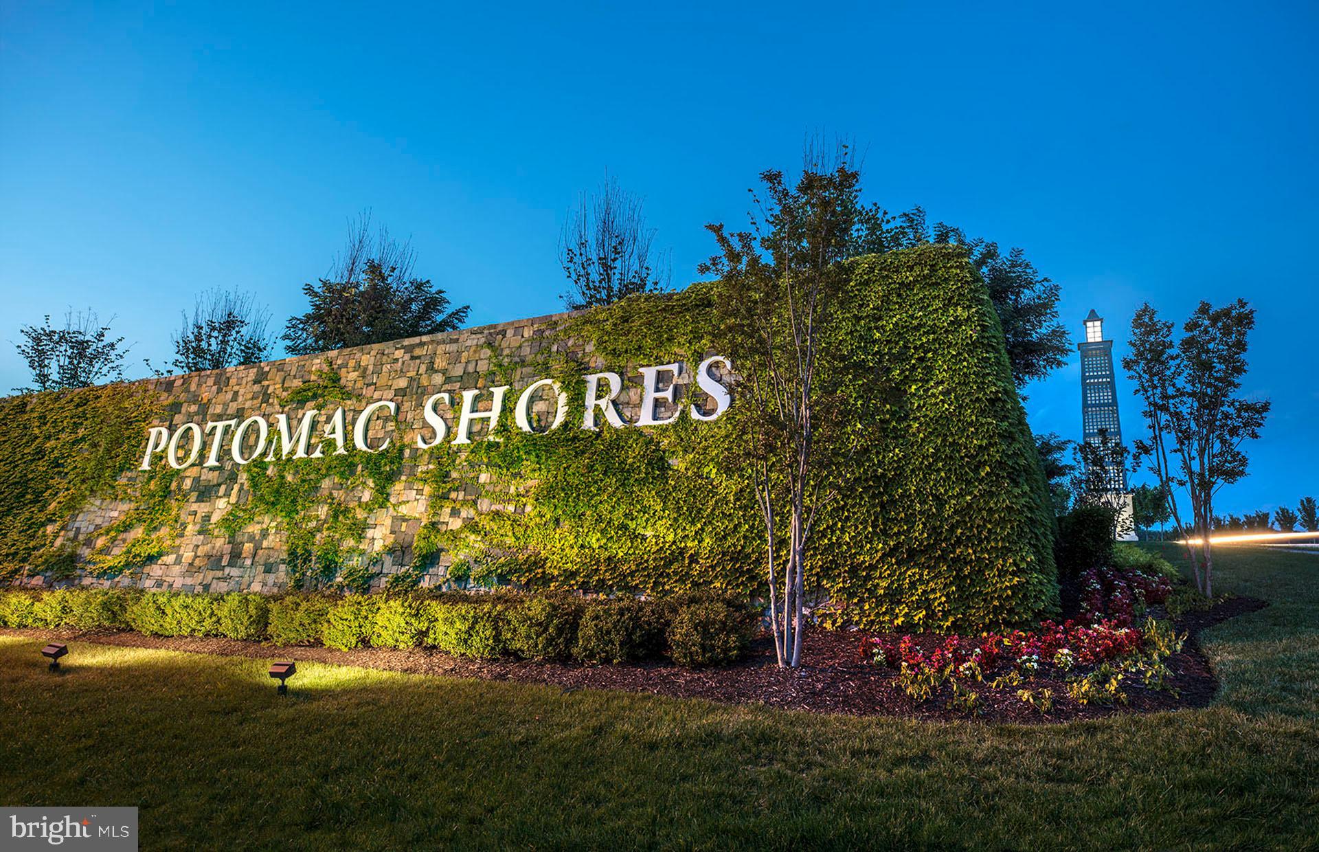 1745 RIVERBLUFF AVENUE