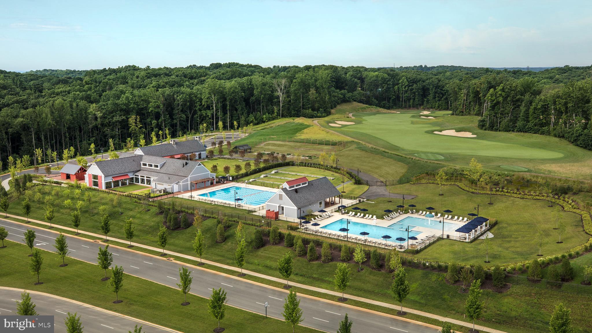 1745 RIVERBLUFF AVENUE