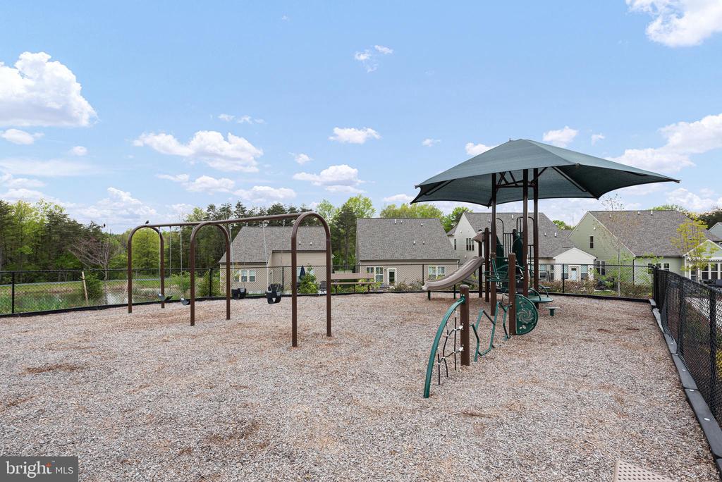 15872 Lavender Woods Ln