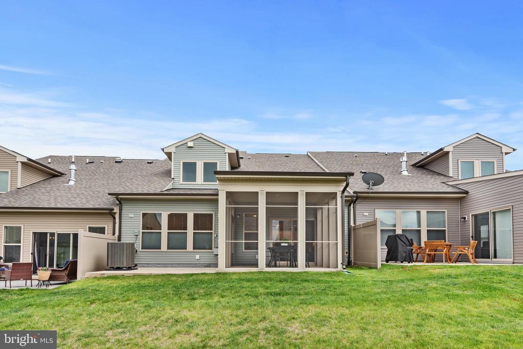 15872 Lavender Woods Ln