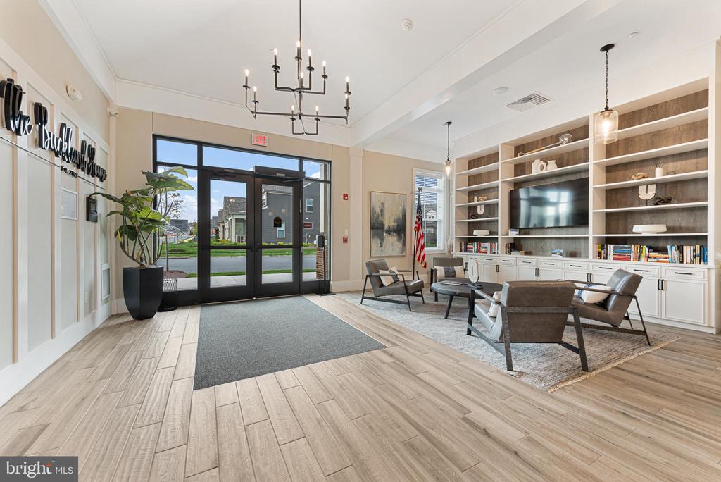 15872 Lavender Woods Ln