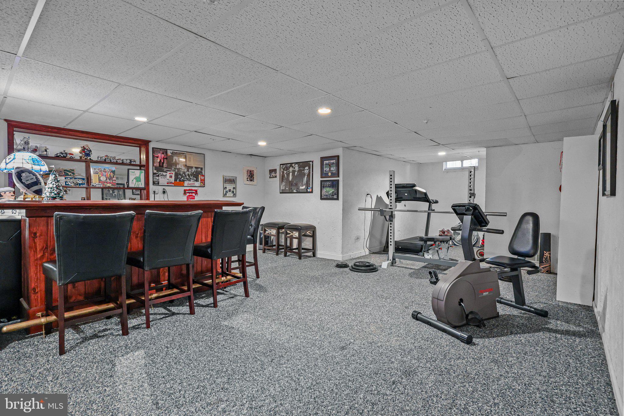 909 Red Coat Farm Dr