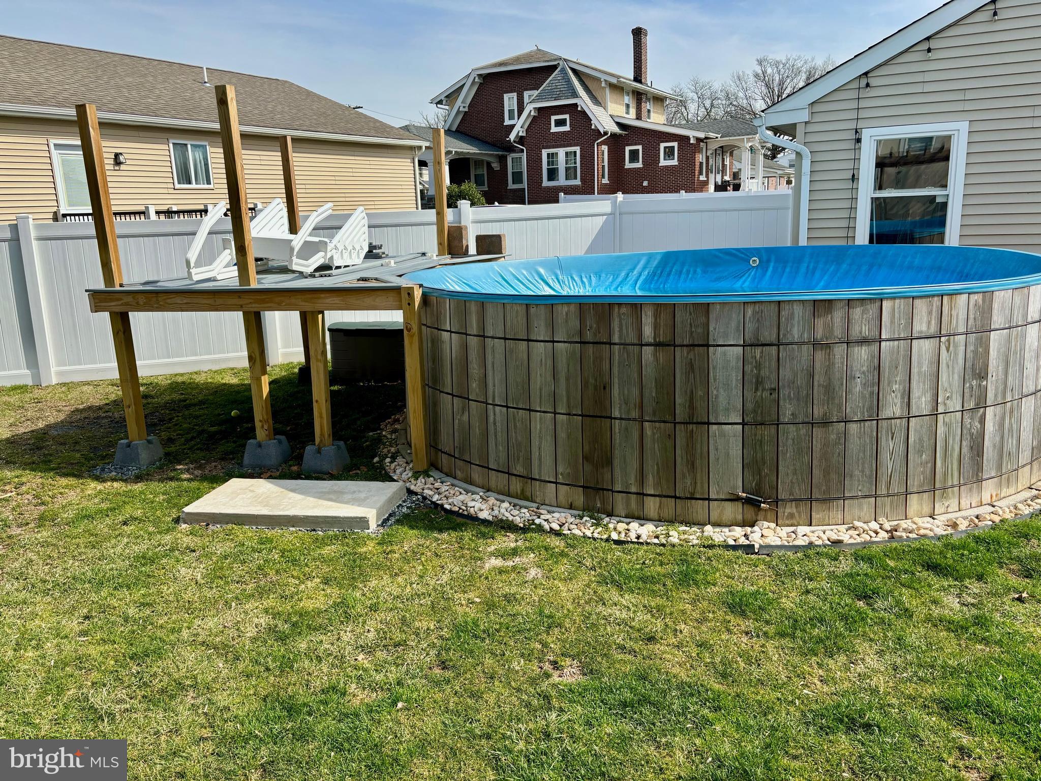 237 N Hellertown Ave