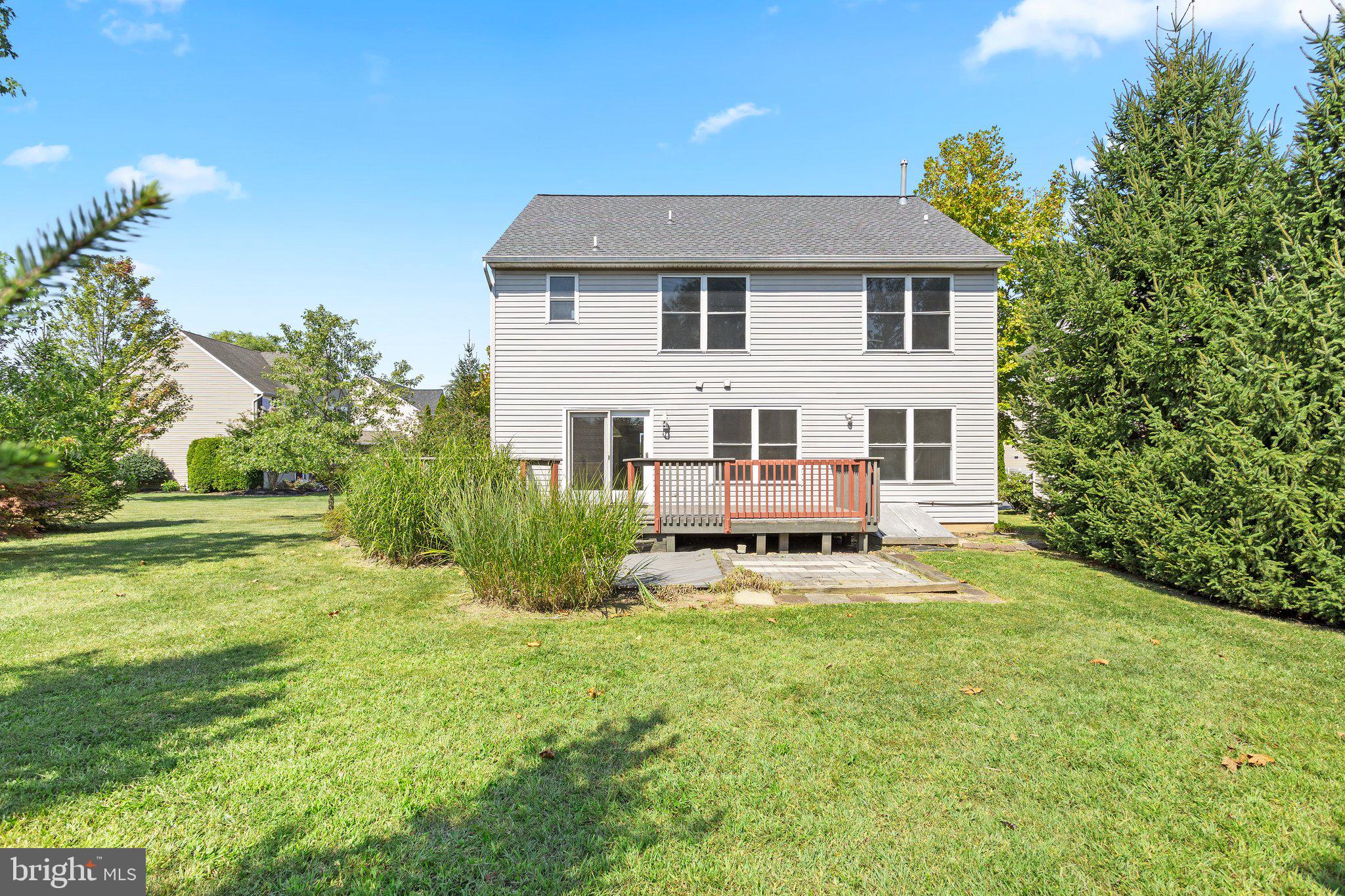 1052 Freedom Ct