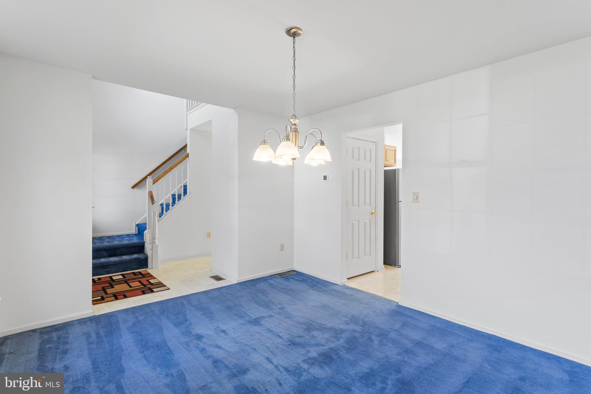 1052 Freedom Ct
