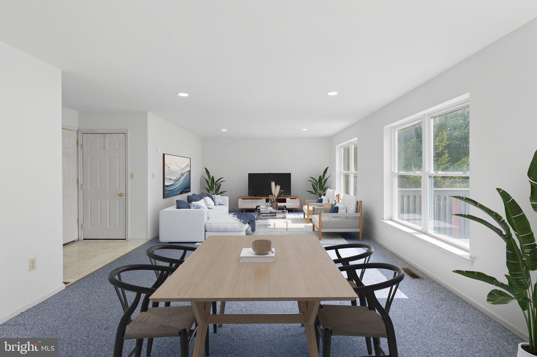 1052 Freedom Ct