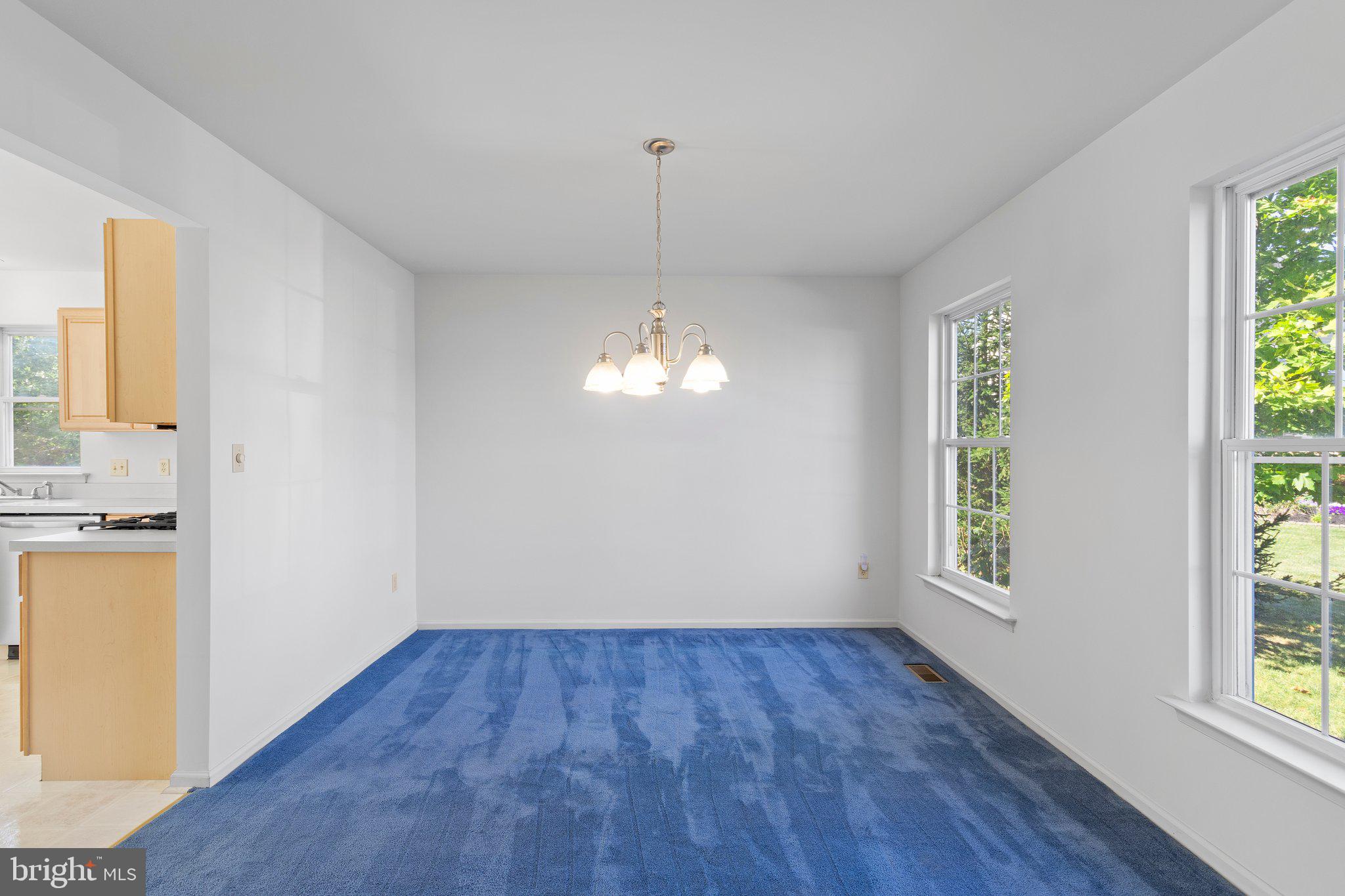 1052 Freedom Ct
