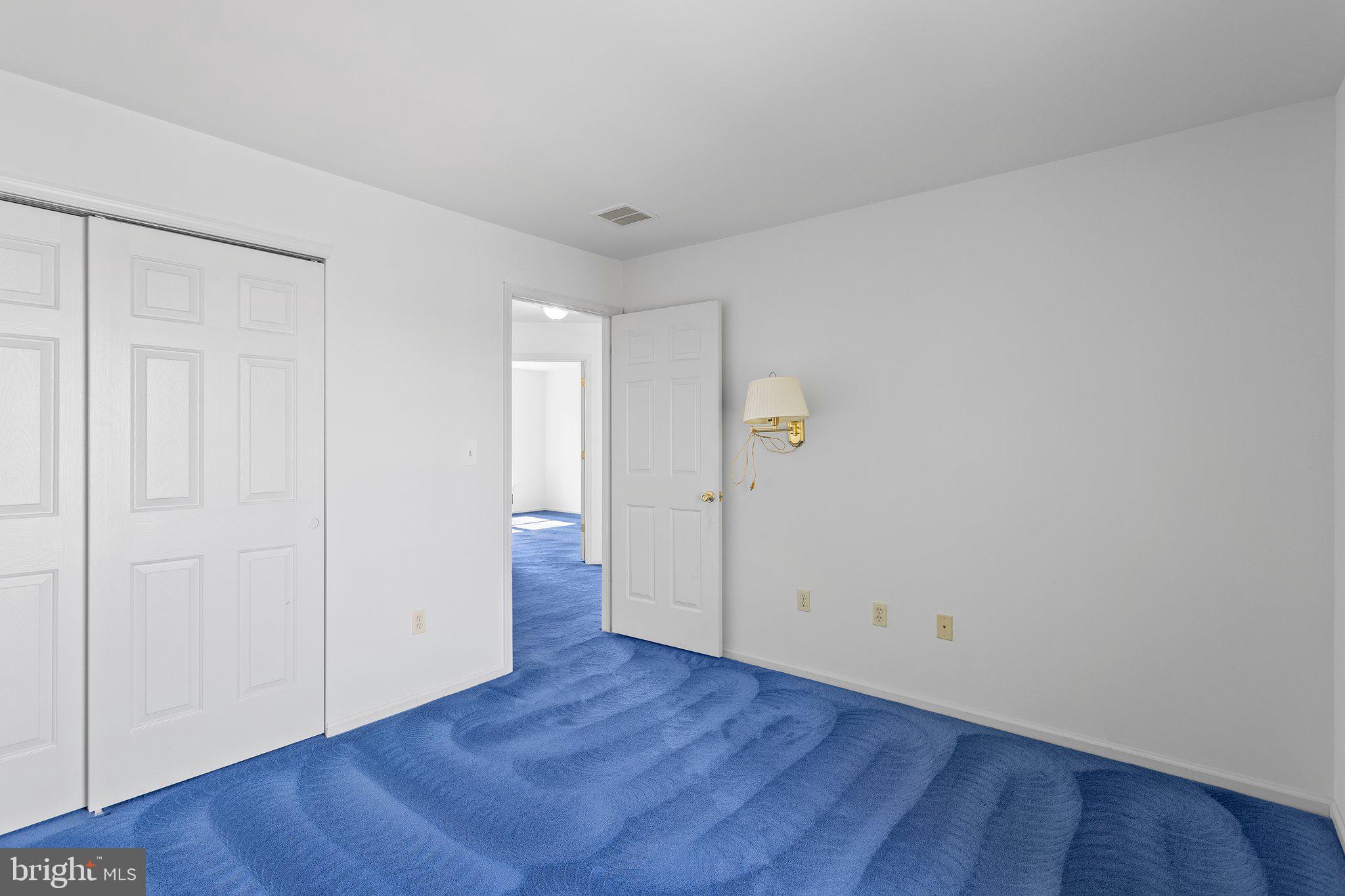 1052 Freedom Ct