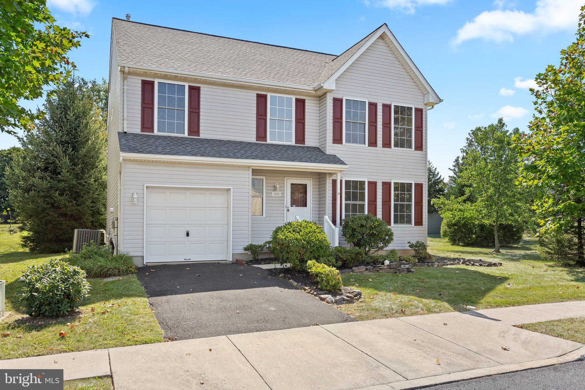 1052 Freedom Ct