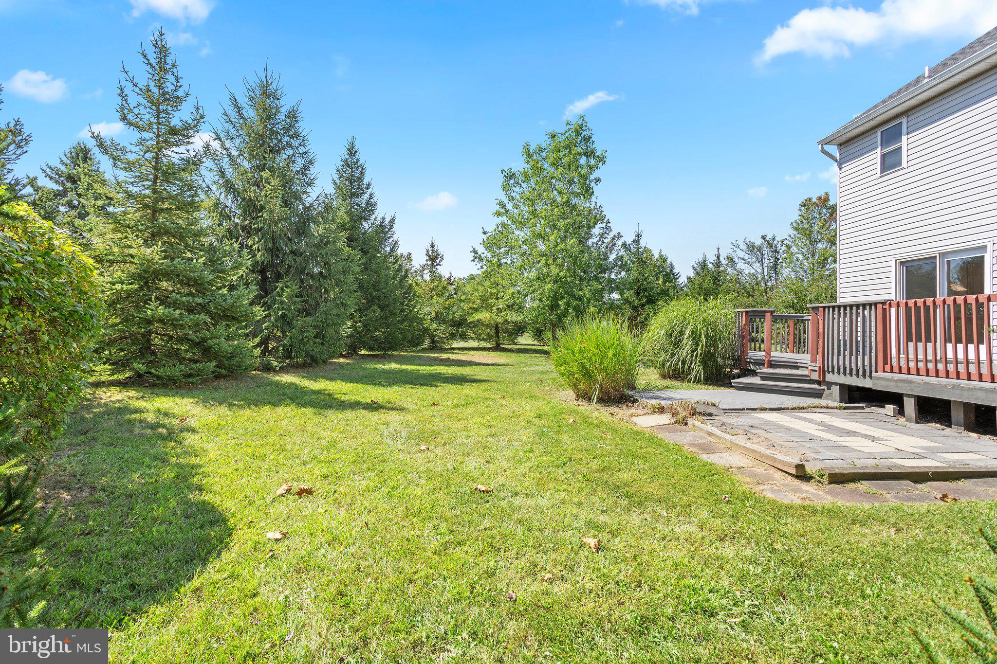 1052 Freedom Ct