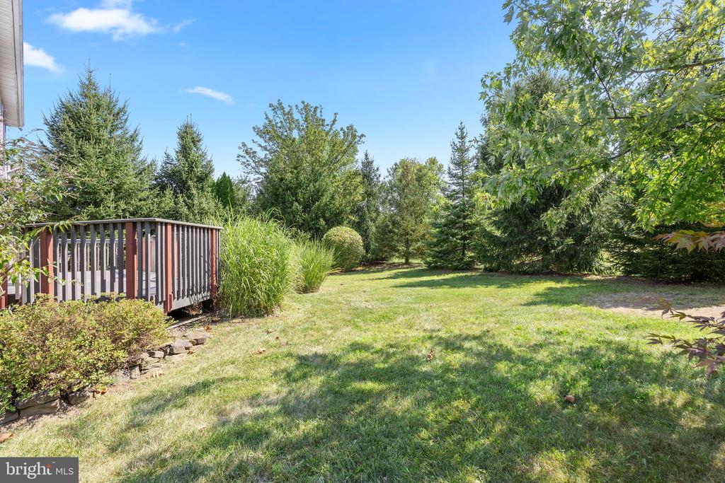 1052 Freedom Ct