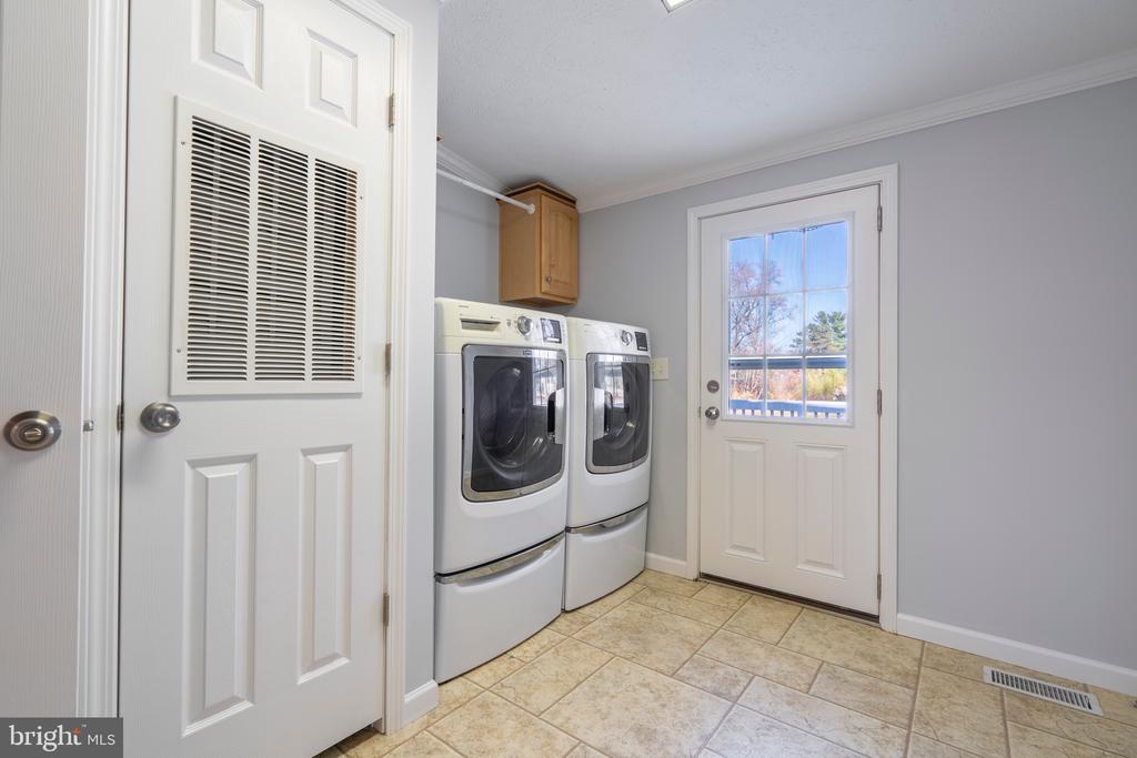 352 MAREGAN DR
