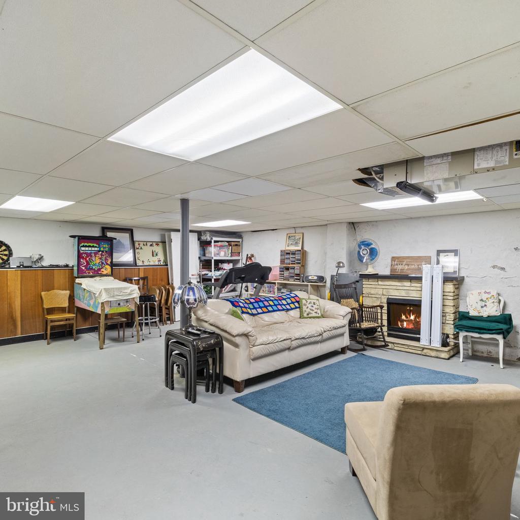 764 Cybus Way