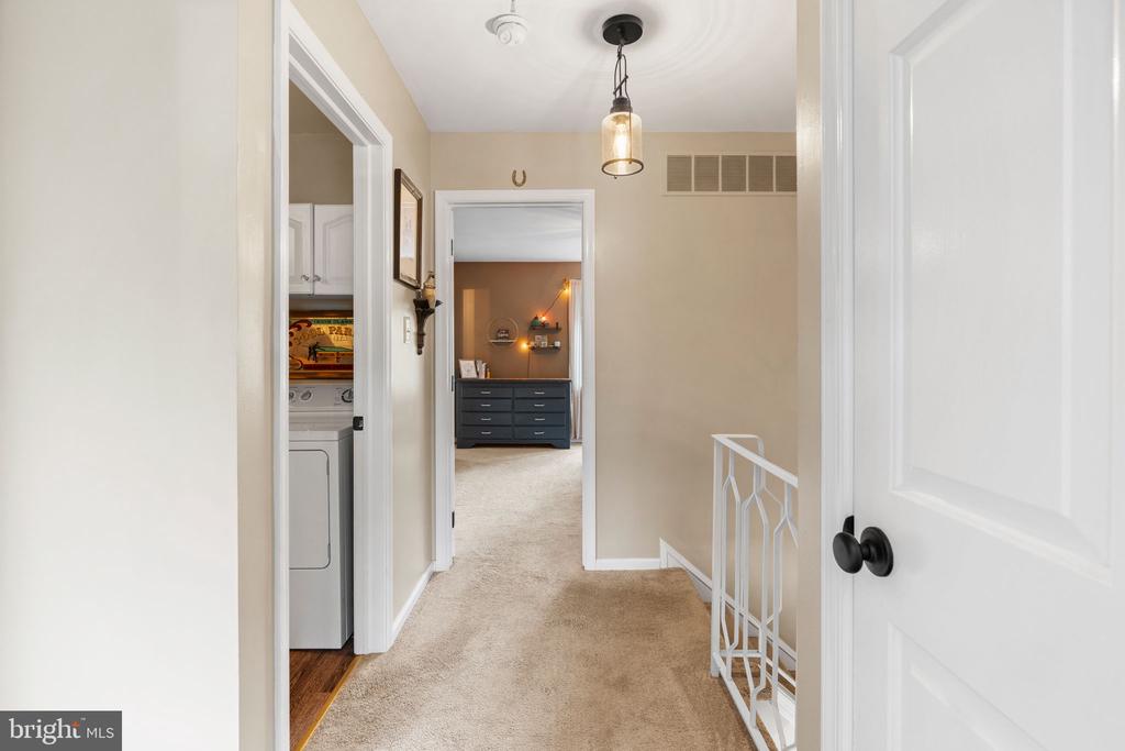 153 Beckys Cor