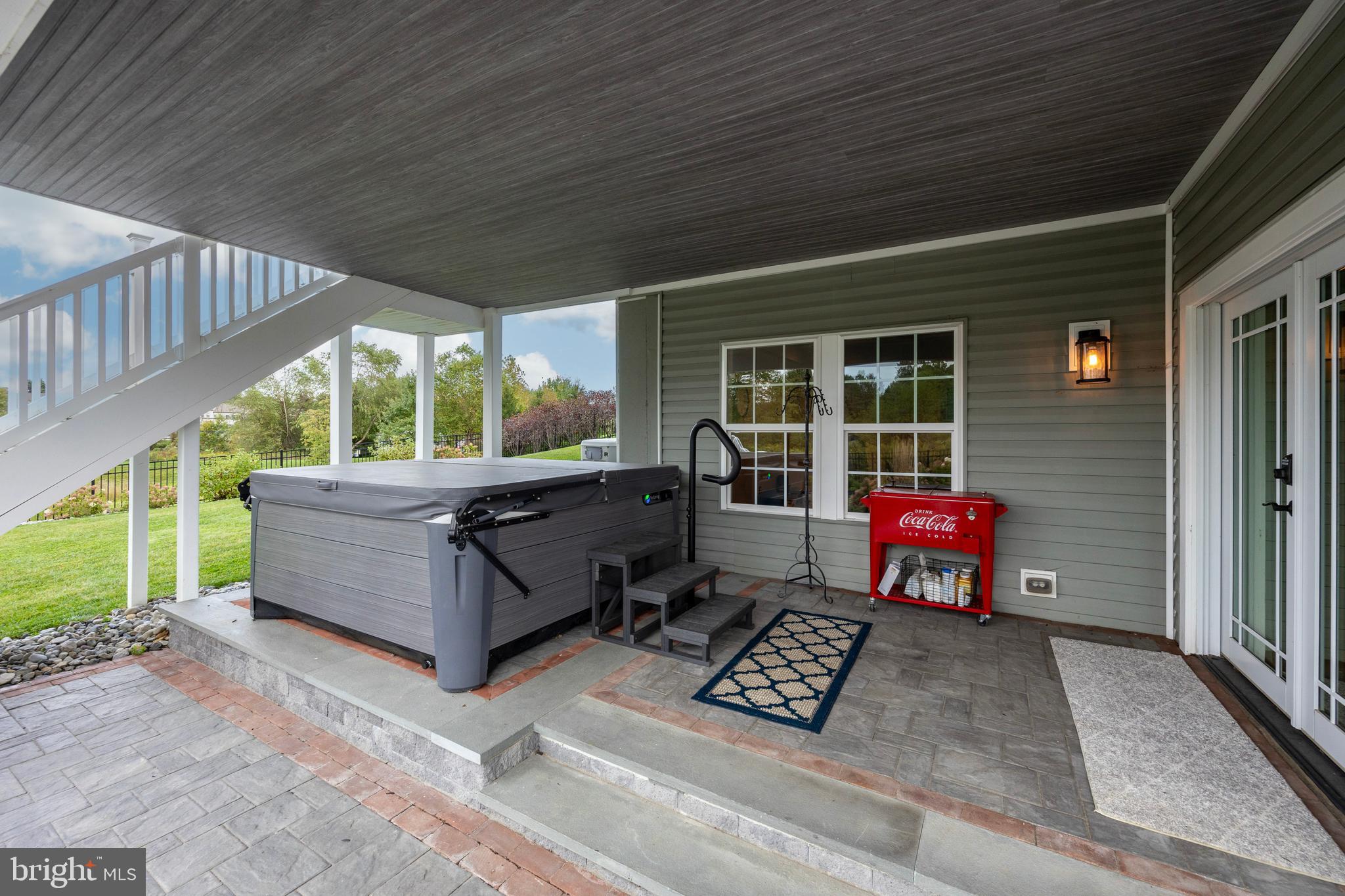 425 Mercer Dr